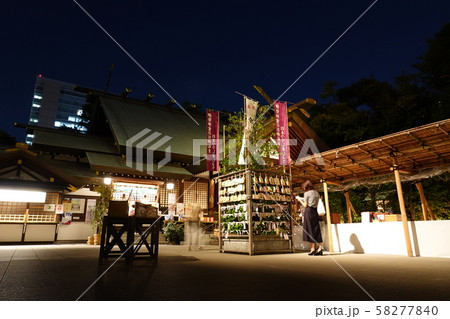 東京大神宮 夜　飯田橋 58277840