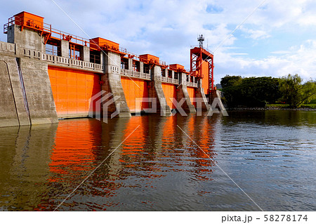 旧岩淵水門（赤水門） 荒川放水路 58278174