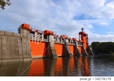 旧岩淵水門（赤水門） 荒川放水路 58278178