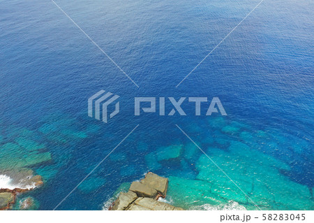 与那国島の海底景観の空撮 58283045