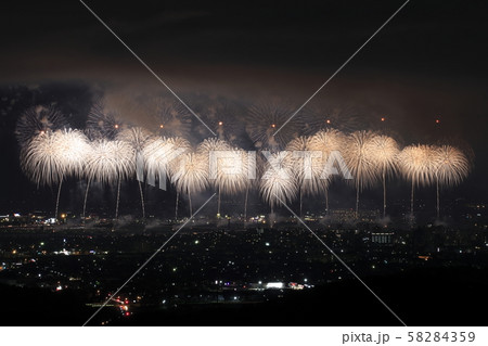 長岡花火（フェニックス花火・2019年） 58284359