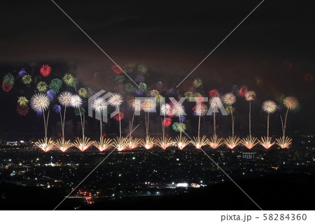 長岡花火（フェニックス花火・2019年） 58284360