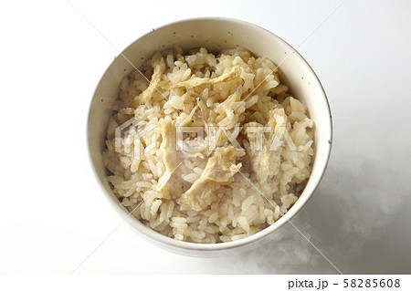 シラスと油揚げの炊き立て炊き込みご飯 シラスと油揚げの炊き立て炊き込みご飯 58285608