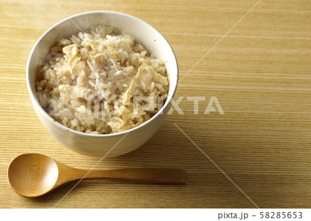 炊立て炊き込みご飯 58285653