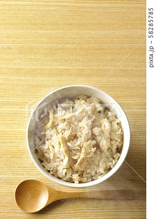 炊き立て炊き込みご飯 炊き立て炊き込みご飯 58285785