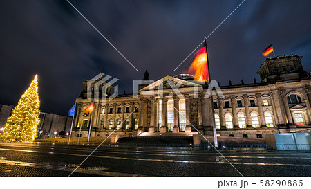 Germany. The building of the Berlin of the Bundestag in the winter at Christmas 58290886