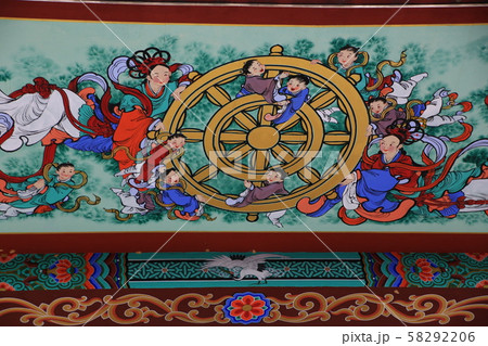 寺院 仏教 野生の花 58292206