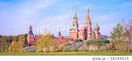 View of the Spasskaya Tower, the Moscow Kremlin View of the Spasskaya Tower, the Moscow Kremlin 58294014