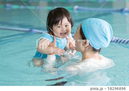 1 year old 1 year old 58296896