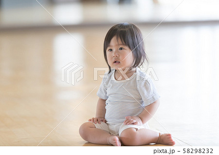 1 year old 1 year old 58298232