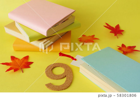 読書の秋と９月イメージ 58301806
