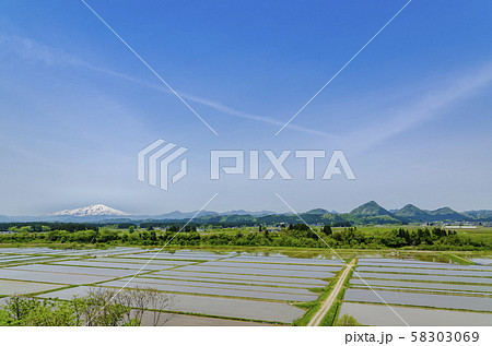 田植前の四季奏でるまち金山 58303069