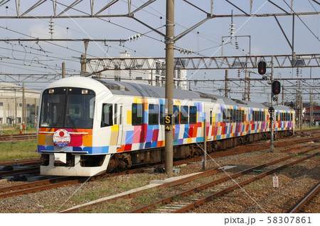 終焉近い、快速きらきらうえつ号(酒田駅) 終焉近い、快速きらきらうえつ号(酒田駅) 58307861