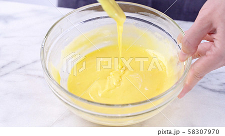 ブレンド 溶け込む 混合 58307970