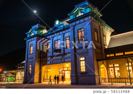 《福岡県》門司港駅・夜景 58313488