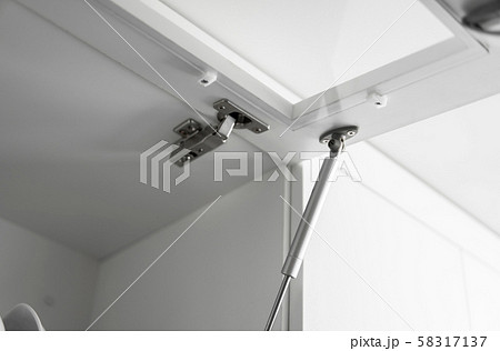 Chromic cabinet swing door hinge and door pump, build in furniture fittings hardware for wardrobe 58317137