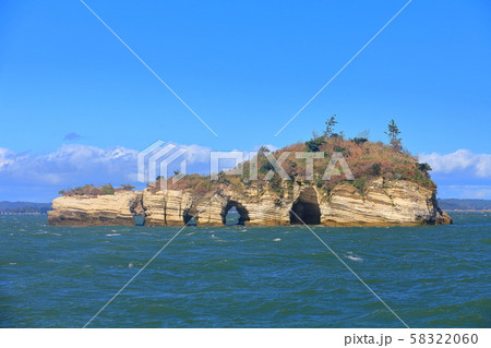 【宮城県】鐘島（松島島巡り観光船） 58322060
