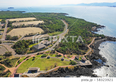 桜島港多目的広場付近の上空から 58323921