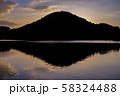 宝ヶ池の夕景 58324488