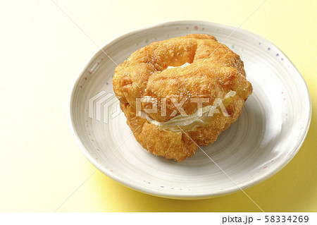 シュークリーム　ドーナッツ 58334269