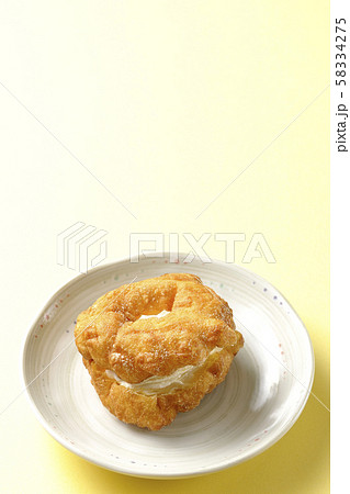 シュークリーム ドーナッツ シュークリーム ドーナッツ 58334275