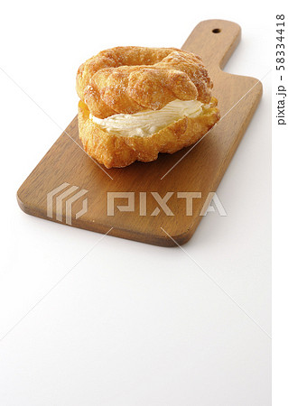 シュークリーム シュークリーム 58334418