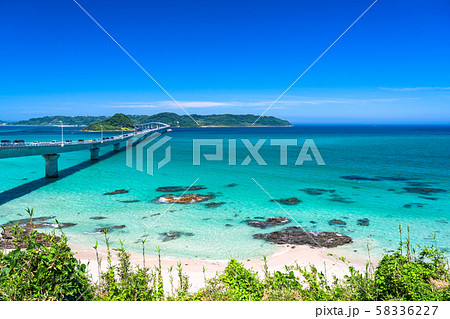 《山口県》夏の角島大橋 58336227