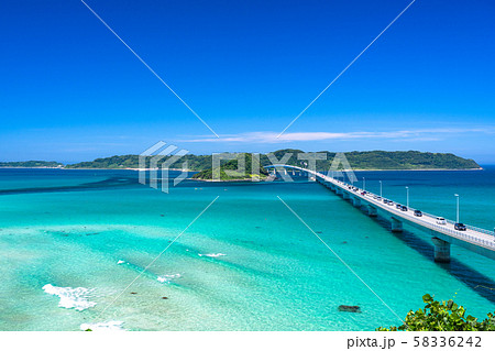 《山口県》夏の角島大橋 《山口県》夏の角島大橋 58336242