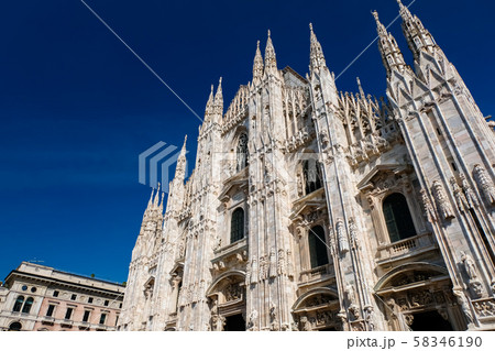 ミラノ大聖堂 ドゥオモ 58346190