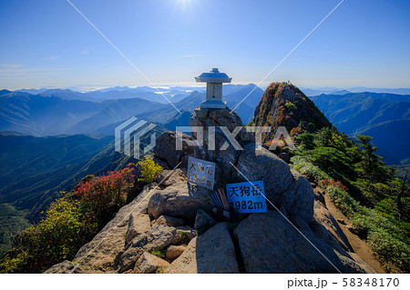 《愛媛県 石鎚山》 日本百名山 石鎚山 天狗岳山頂 58348170