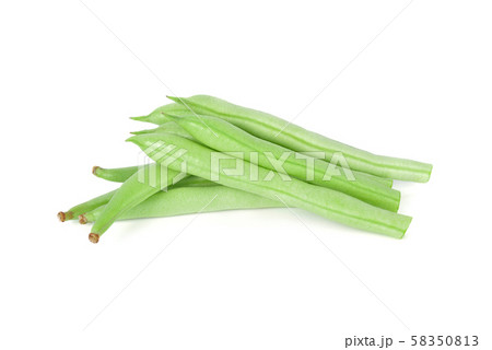 pile of portion cut fresh french beans on white 58350813