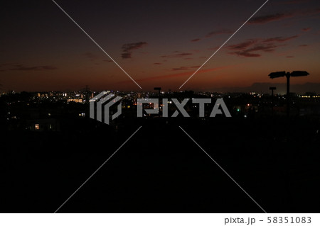 夕暮れ 夕暮れ 58351083