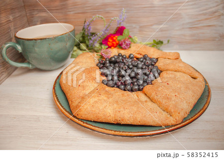 Galeta galette tart cake pie of whole grain flour 58352415
