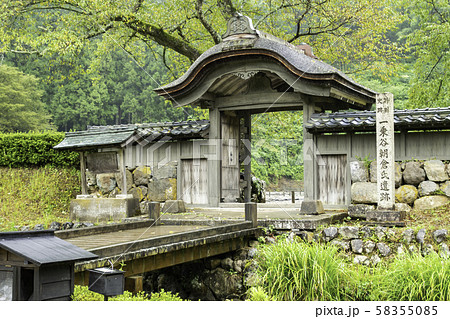 一乗谷朝倉氏遺跡　朝倉館跡　唐門　福井県福井市 58355085