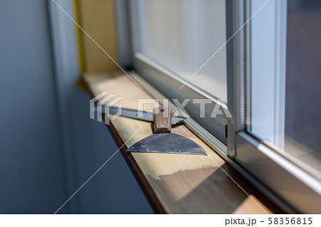 リフォーム 劣化した窓枠のDIYの道具 58356815