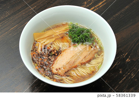 醤油ラーメン 醤油ラーメン 58361339