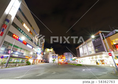夜の高幡不動駅前風景 夜の高幡不動駅前風景 58362763