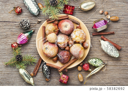 Tasty baked apples Tasty baked apples 58382692