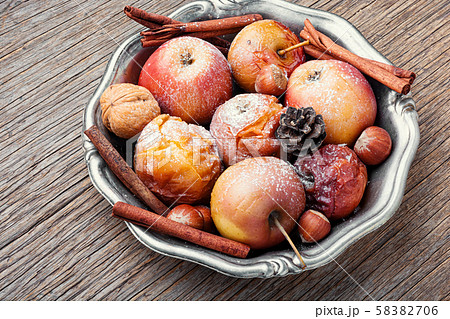 Tasty baked apples Tasty baked apples 58382706
