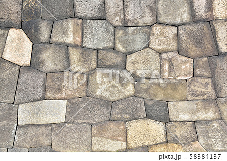 打込み接ぎの石垣 58384137