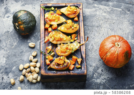 Sweet baked pears Sweet baked pears 58386208