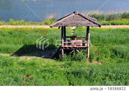 番小屋 河川 自然 58388822