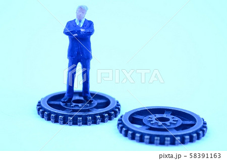 ギアと人物 58391163