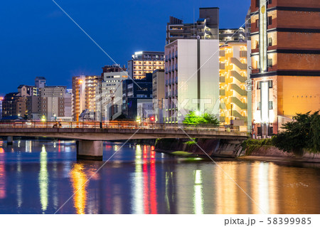 Fukuoka Naka River sunset Yatai Food stall 58399985