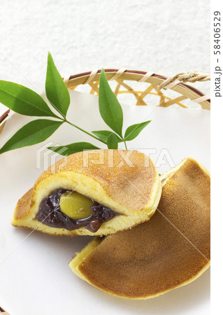 栗どら焼き17 栗どら焼き17 58406529