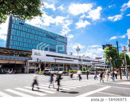 東京　吉祥寺駅　北口 58406975