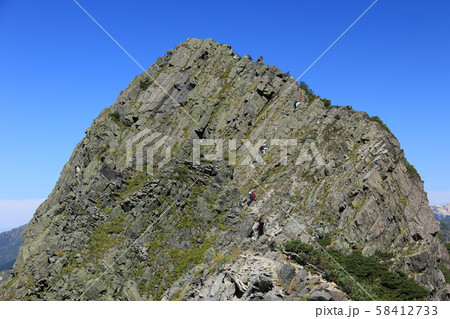 北アルプス　槍ヶ岳から北穂高岳への大キレット縦走　大キレットの風景　長谷川ピーク 58412733