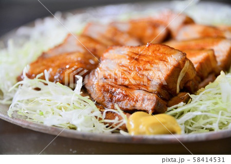 こんがり焼き豚 こんがり焼き豚 58414531