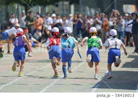 小学校の運動会　選抜リレー 58416013