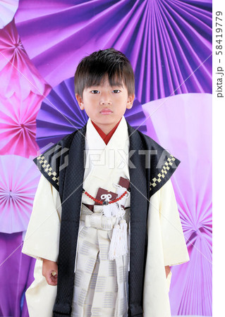 七五三参り5歳の男の子 七五三参り5歳の男の子 58419779